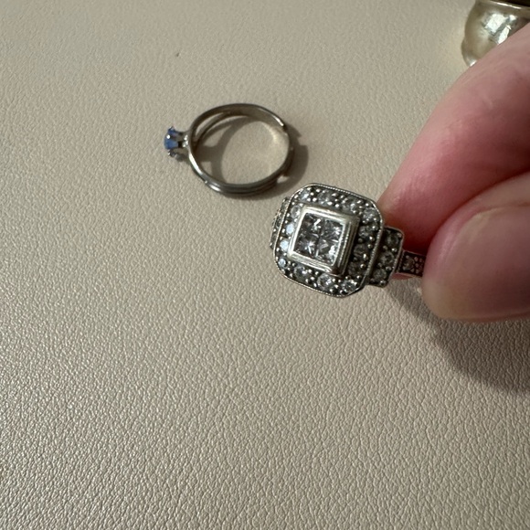 Silver Ring Set ๐ - Picture 5 of 7